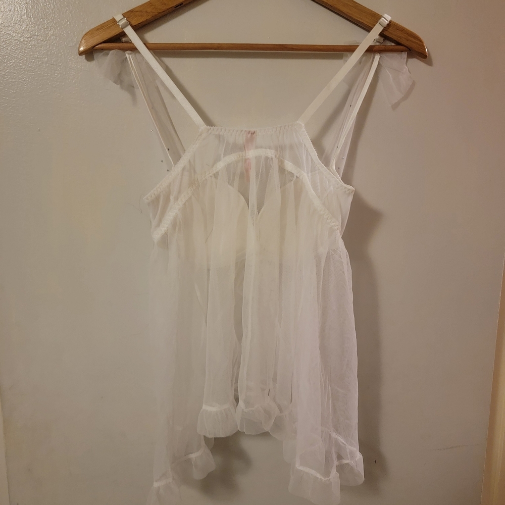 Victoria's Secret White Chiffon Lingerie Negligee - Picture 2 of 9